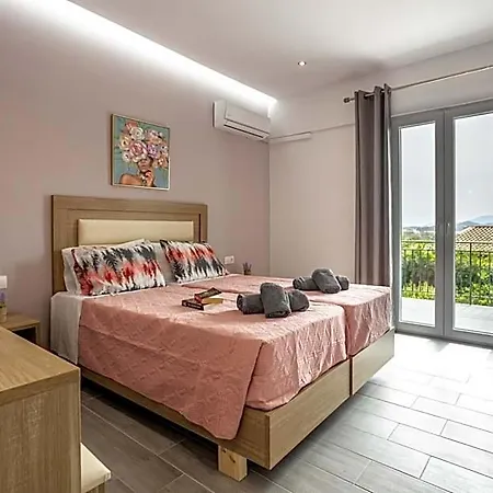 Paradiso Corfu Sea View With Pool In Ipsos
