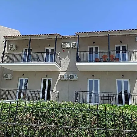 Paradiso Corfu Sea View With Pool In Ipsos Liapades